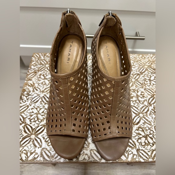 Tahari Chris Leather Shooties - Open Toed Booties - Heels - Picture 3 of 9